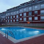 Desconectaengalicia La Perla, Piscina Y Parking *