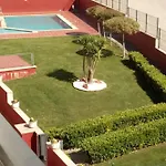 Desconectaengalicia La Perla, Piscina Y Parking *