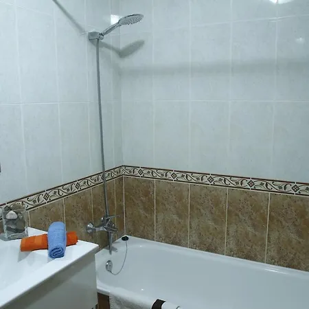 Desconectaengalicia La Perla, Piscina Y Parking *