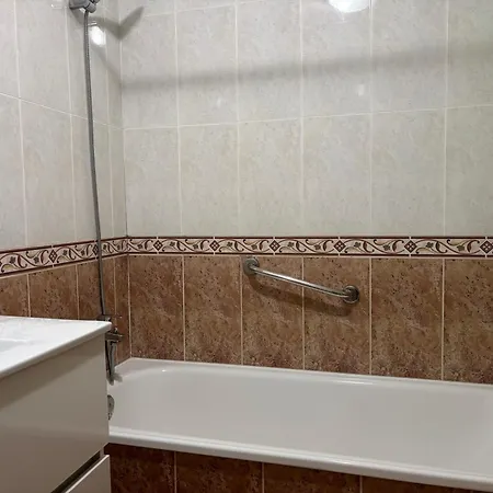 Desconectaengalicia La Perla, Piscina Y Parking *